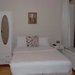 Apartment Ozcans Pera Sururi Flats 4 *