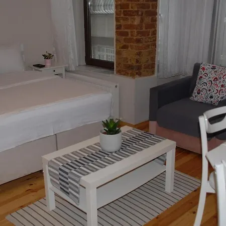 Ozcans Pera Sururi Flats 4 Appartamento Provincia di Istanbul