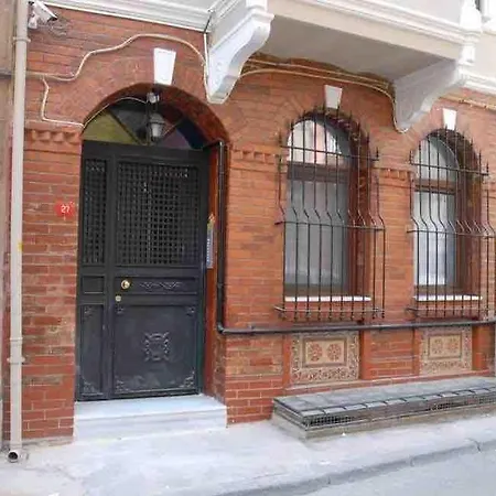 Ozcans Pera Sururi Flats 4 Διαμέρισμα Κωνσταντινούπολη